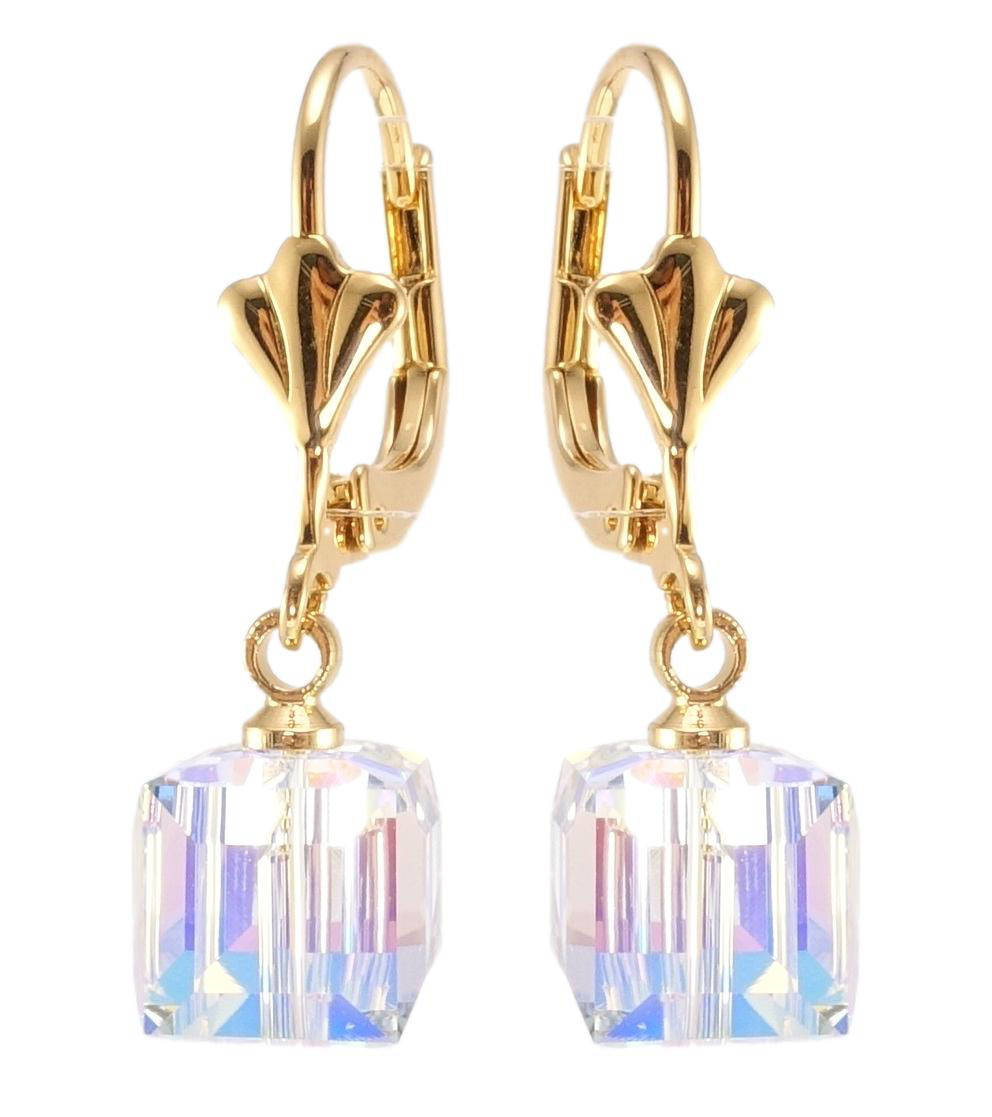 Серьги Xuping Позолота 18K с кр-ми Swarovski французский замок "Кристальный куб Shimmer на дужке" 8х8мм
Серьги Xuping Позолота 18K с кр-ми Swarovski французский замок "Кристальный куб Shimmer на дужке" 8х8мм