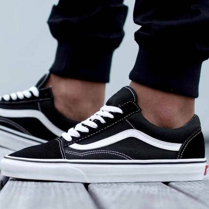 Мужские кеды Vans Old Skool Black/White, vans old school, кеды ванс олд скул, венсы, Черно-белый
Мужские кеды Vans Old Skool Black/White, vans old school, кеды ванс олд скул, венсы, Черно-белый
