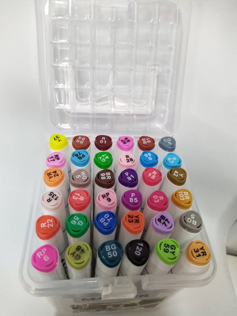 Скетч маркеры SketchMarker MS Twin двусторонние для бумаги набор 36 шт трехгранные 2588-36, Разные цвета
Скетч маркеры SketchMarker MS Twin двусторонние для бумаги набор 36 шт трехгранные 2588-36, Разные цвета
