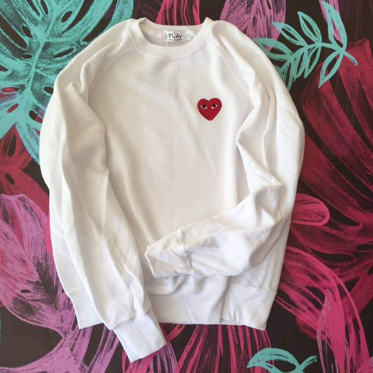 Свитшот белый CDG Comme Des Garson | Худи ком де гарсон | кенгурушка кдс L, 50, Весна/осень, Разные цвета
Свитшот белый CDG Comme Des Garson | Худи ком де гарсон | кенгурушка кдс L, 50, Весна/осень, Разные цвета