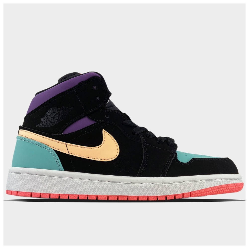Женские кроссовки Nike Air Jordan 1 Retro Mid Multicolor черные кожаные кроссовки найк аир джордан 1 ретро мид, Разные цвета
Женские кроссовки Nike Air Jordan 1 Retro Mid Multicolor черные кожаные кроссовки найк аир джордан 1 ретро мид, Разные цвета