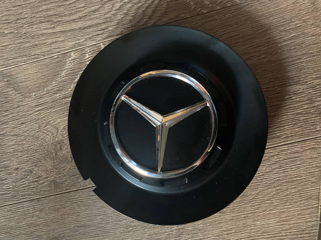 Колпачок Mercedes-Benz 147мм 125mm Колпачок Mercedes-Benz 147мм 125mm A0004001100
Колпачок Mercedes-Benz 147мм 125mm Колпачок Mercedes-Benz 147мм 125mm A0004001100