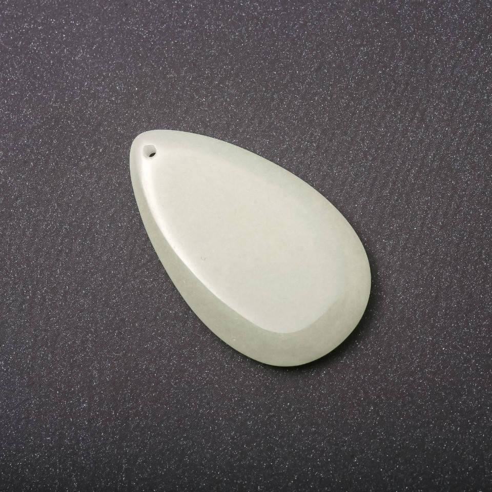 Кулон капля светящийся из натурального камня Оникс 30х48мм (+-) 
Кулон капля светящийся из натурального камня Оникс 30х48мм (+-)