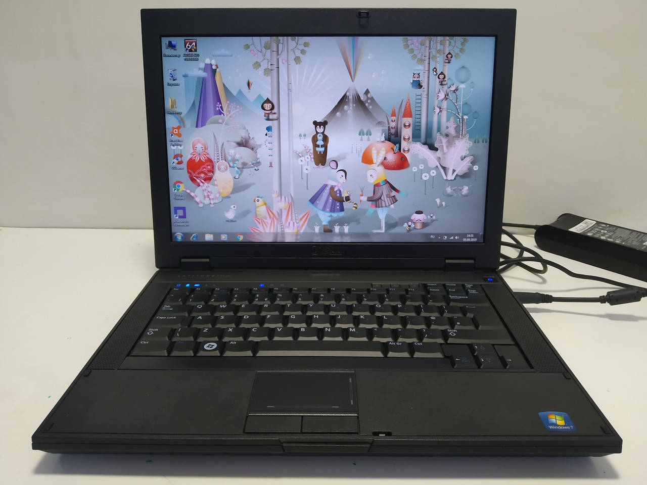 Состояние нового Dell Latitude e5400\ Intel Core 2 Duo p8700 2.53\ 4 ГБ ОЗУ \ 120 ГБ SSD\ батарея до 4-5 ч, Черный
Состояние нового Dell Latitude e5400\ Intel Core 2 Duo p8700 2.53\ 4 ГБ ОЗУ \ 120 ГБ SSD\ батарея до 4-5 ч, Черный