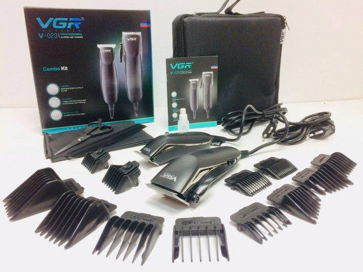 Набор машинок для стрижки 2 шт VGR V023 проводные профессиональные машинки 12 насадок сумка чехол Black
Набор машинок для стрижки 2 шт VGR V023 проводные профессиональные машинки 12 насадок сумка чехол Black