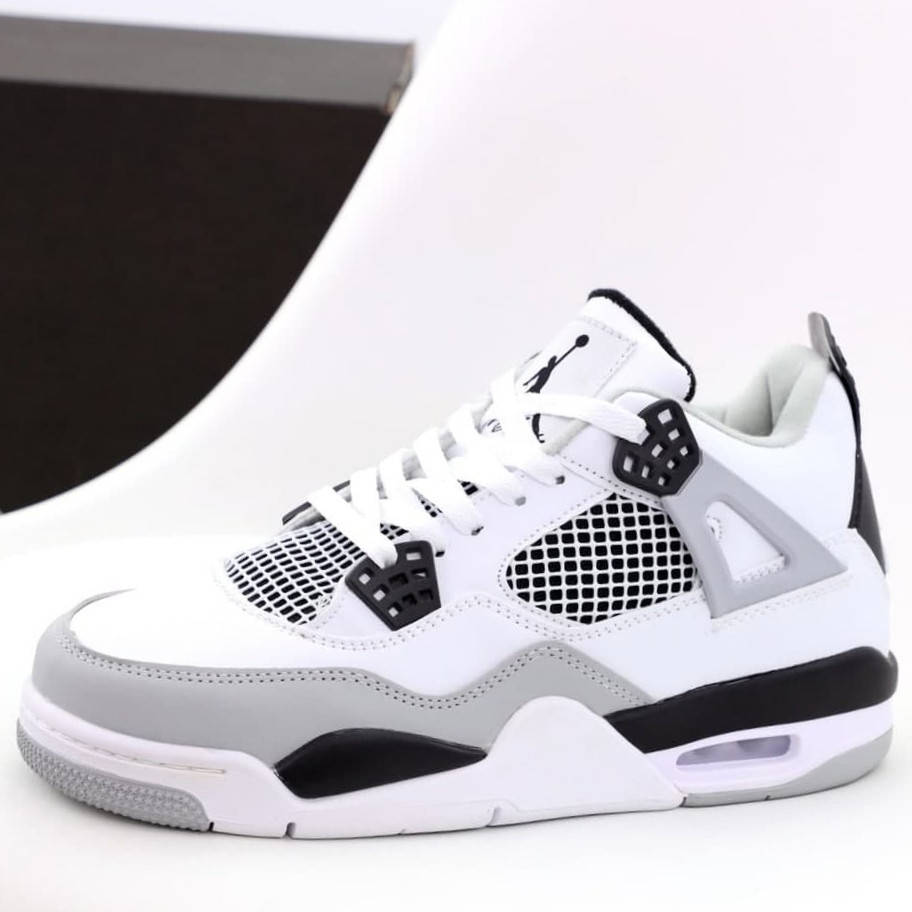 Женские кроссовки Air Jordan 4 Retro, кожа, белый, серый, черный, Вьетнам 39, Разные цвета
Женские кроссовки Air Jordan 4 Retro, кожа, белый, серый, черный, Вьетнам 39, Разные цвета
