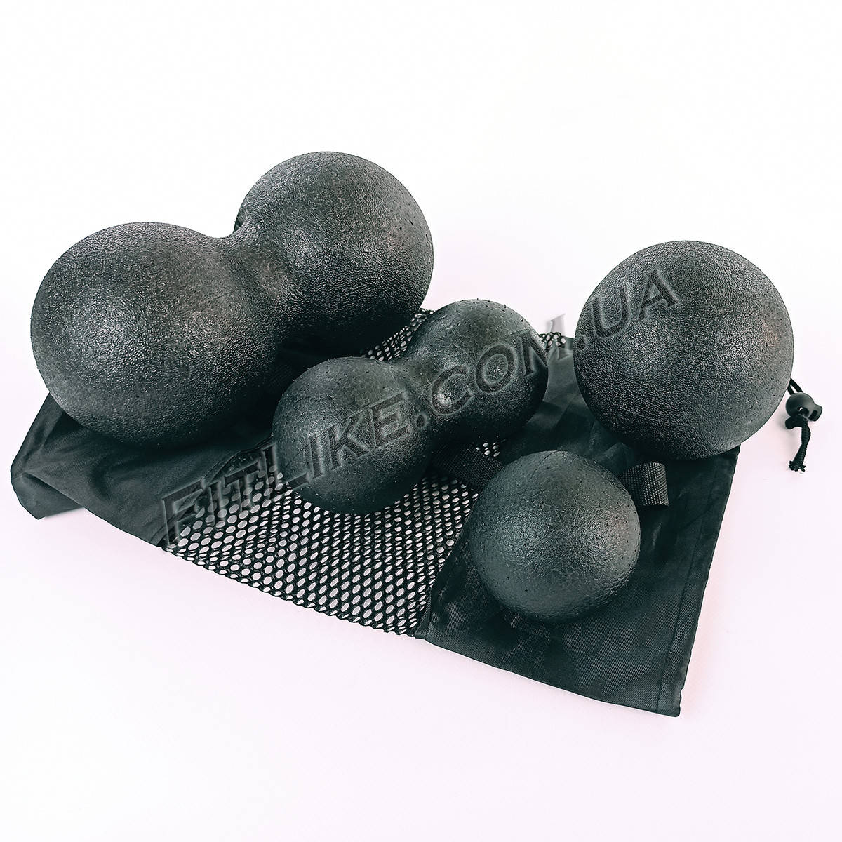 Массажный набор 4 в 1 Full Massage Set Black EPP (массажный мяч, ролл, миофасциальные мячи для всего тела)
Массажный набор 4 в 1 Full Massage Set Black EPP (массажный мяч, ролл, миофасциальные мячи для всего тела)