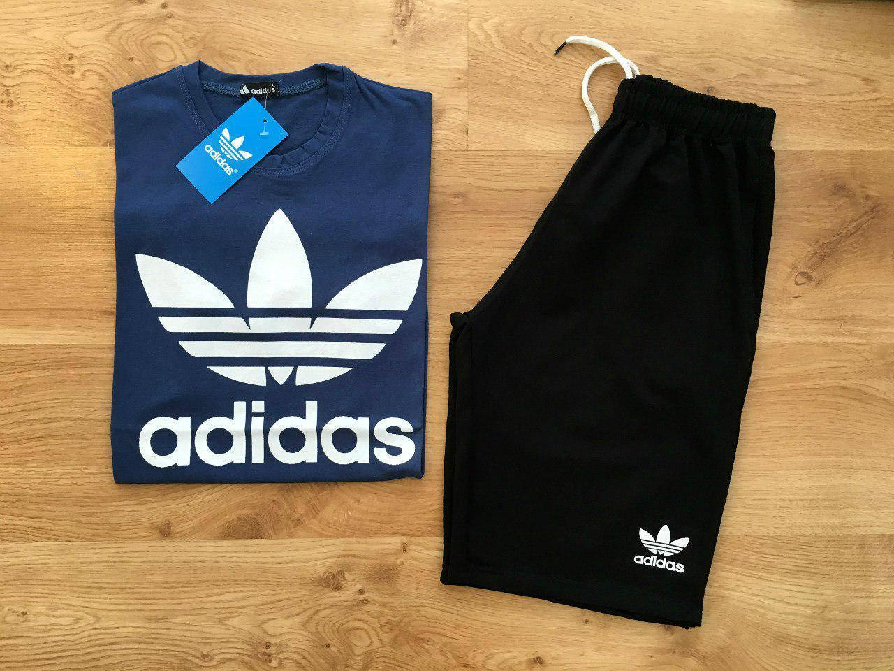 Летний костюм футболка и шорты Adidas синего и черного цвета Комплект мужской в стиле Adidas, Темно-синий
Летний костюм футболка и шорты Adidas синего и черного цвета Комплект мужской в стиле Adidas, Темно-синий