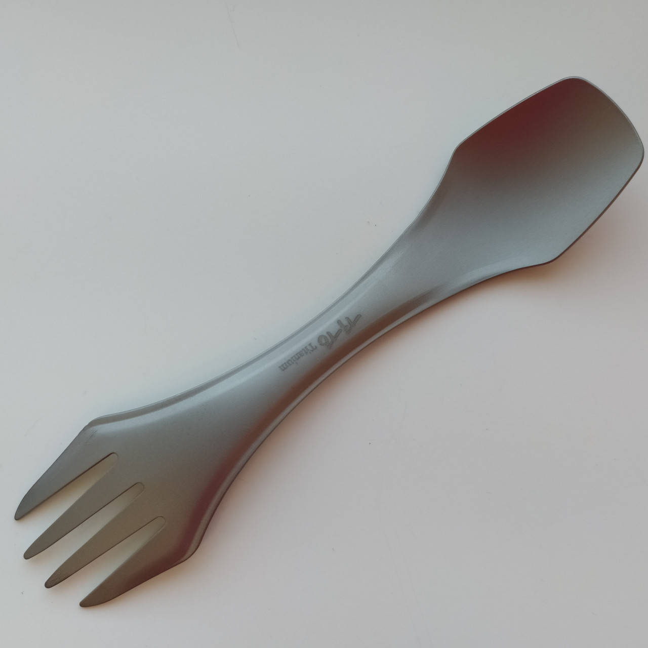 

Титановая ложка, вилка. Туристическая ловилка TiTo Titanium 3в1 из титана. Матовая., Светло-серый