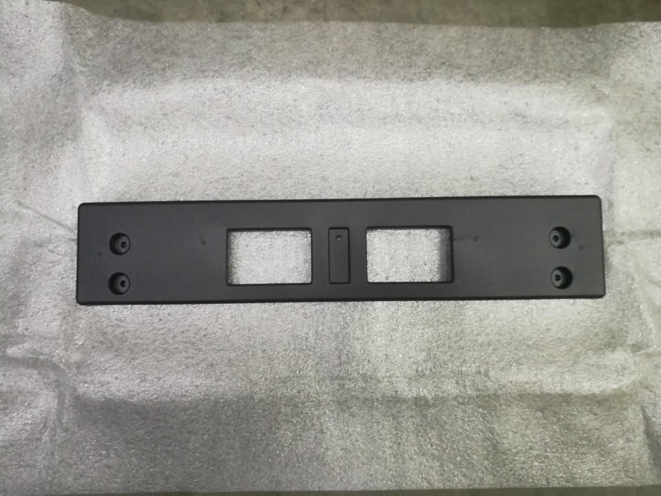 

Кронштейн номерного знака передний 4-отв. киа Спортейдж 4, KIA Sportage 2016-18 QLs, 86519f1000