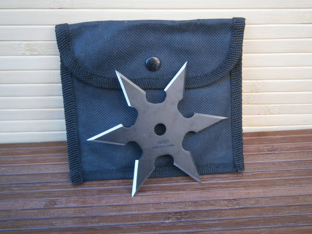 

Сюрикен Hero 0500FH для спортивного метання, в чохлі.