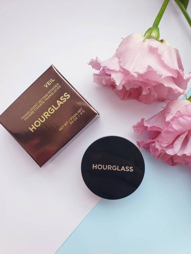 

Рассыпчатая фиксирующая пудра для лица Hourglass Veil Translucent Setting Powder, 0.9 g