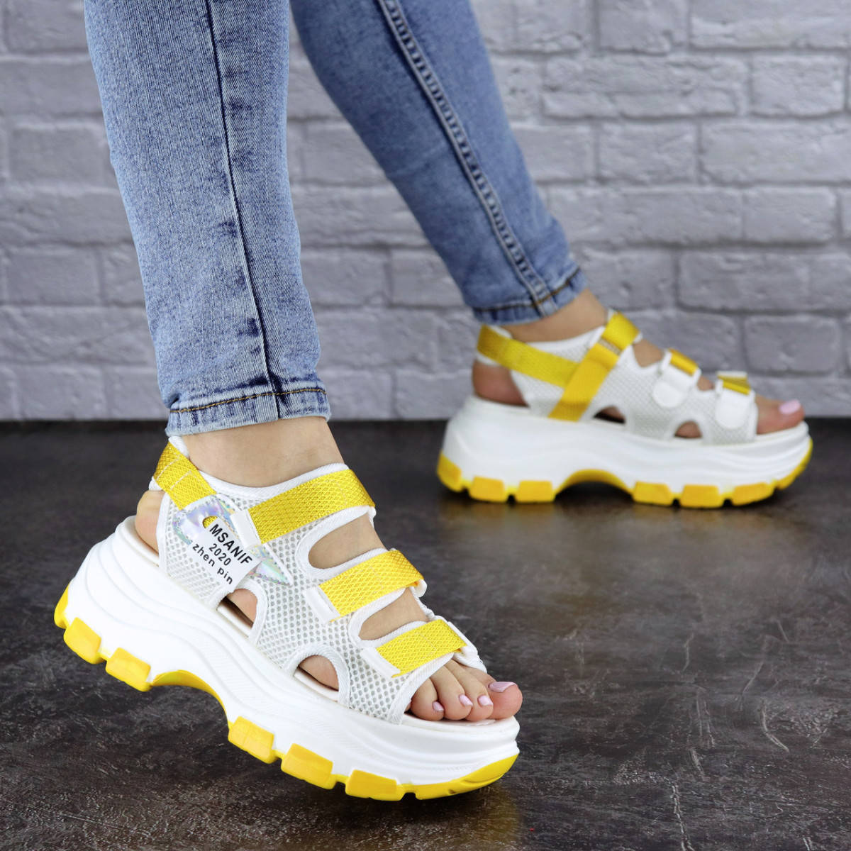 

Женские сандалии Fashion Victoria 1846 39 размер 24,5 см Белый BF