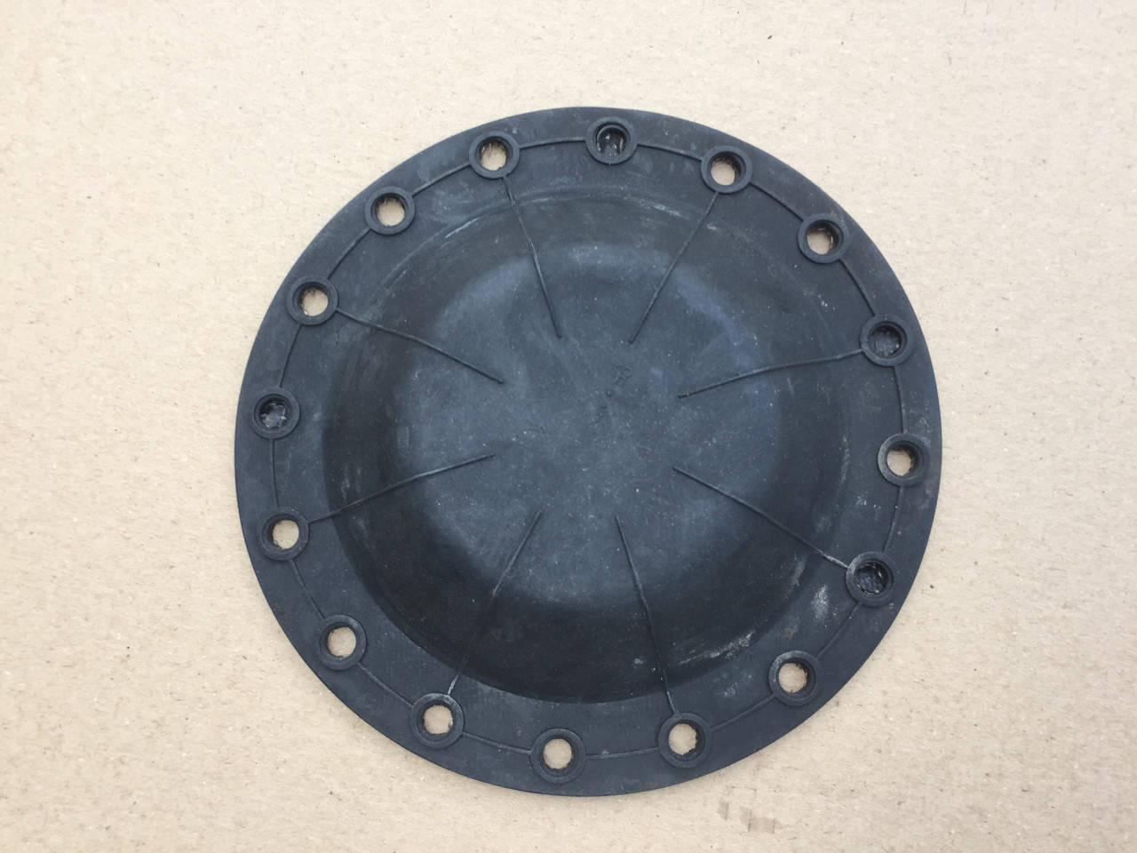 

Диафрагма тормозной камеры ЗИЛ задняя 164-3519150