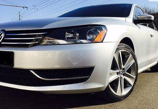 

Реснички (бровки) VW Passat B7 (американка)