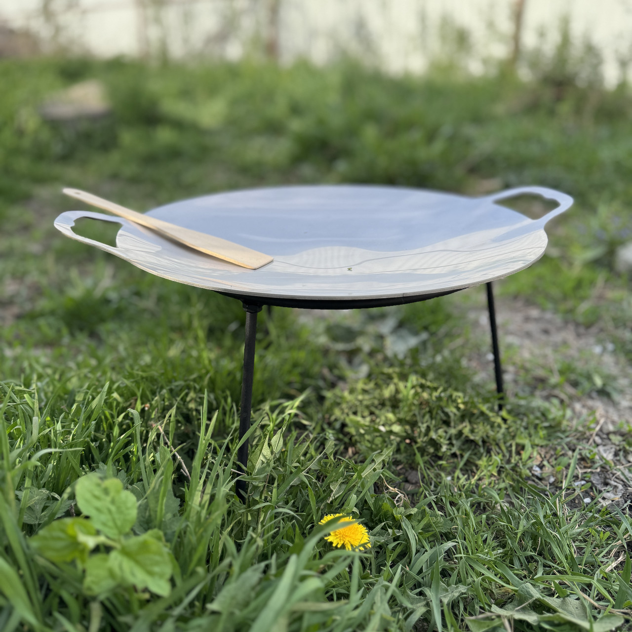 Сковорідка з харчової нержавіючої сталі Ø 47 см на підставці