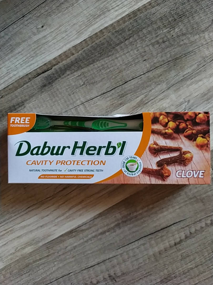 

Зубная паста Dabur Гвоздика, Dabur Herb’l Clove Natural Toothpaste, 150 гр + щётка