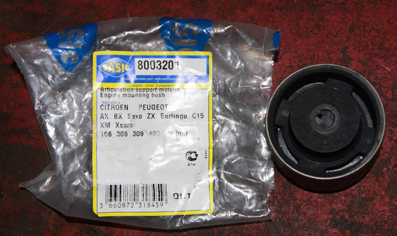 

Сайлентблок подушки двигателя Citroen Berlingo Peugeot 206 309 diam65 1807CQ, 1807P0