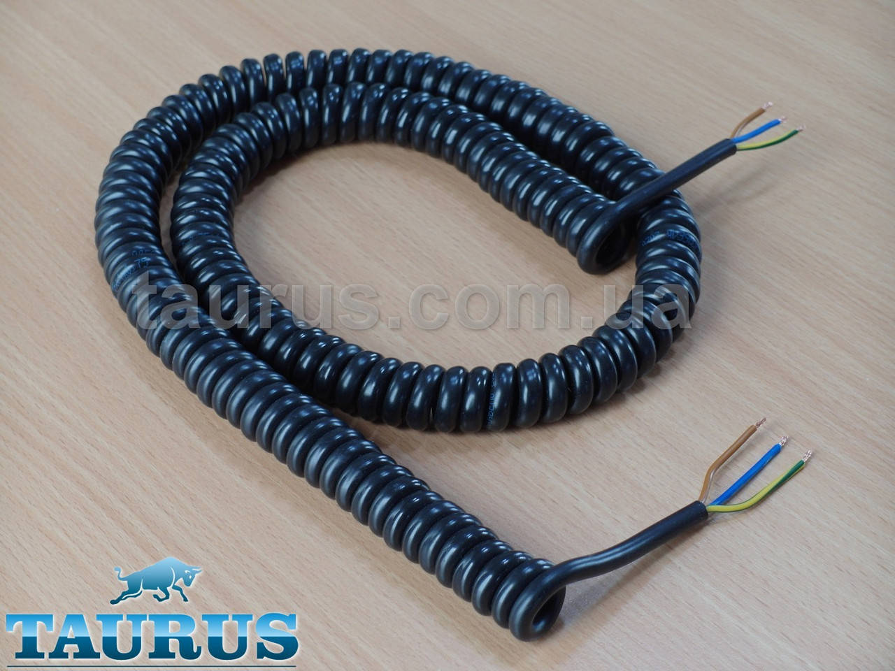 

Кабель спиральный чёрный длинный Black Long с заземлением до 2000W. Длина от 1.1 до 6м. Медь. 3х0.75