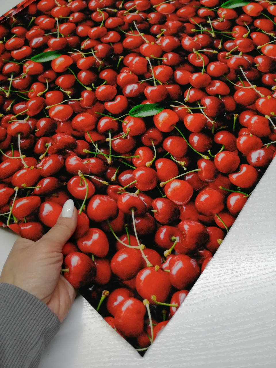 

Стрейч кулир принт "Спелая черешня " - 180см. (диджитал)