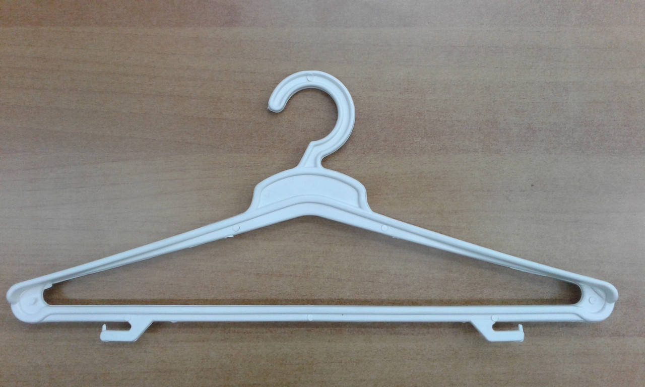 

Плечики широкие, с большим неповоротным крючком Белый