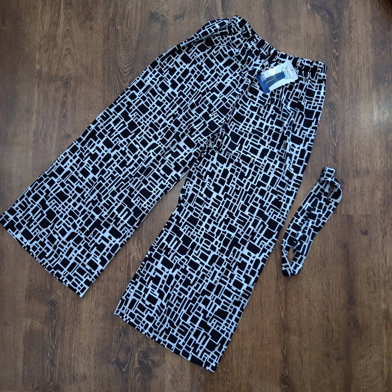 

Женские султанки-трубы "Золото" Art: 722 3XL(46-48)Прямоугольники, Разные цвета