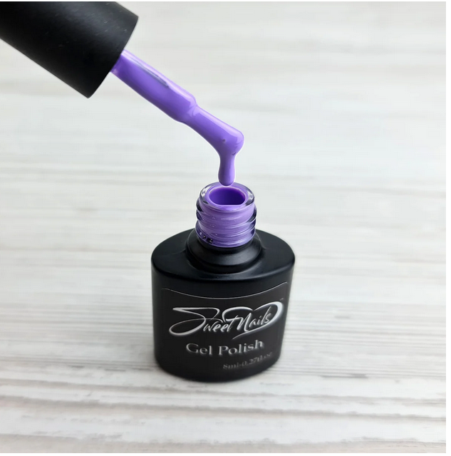 

Гель лак для ногтей Sweet Nails сиреневый №96 8мл