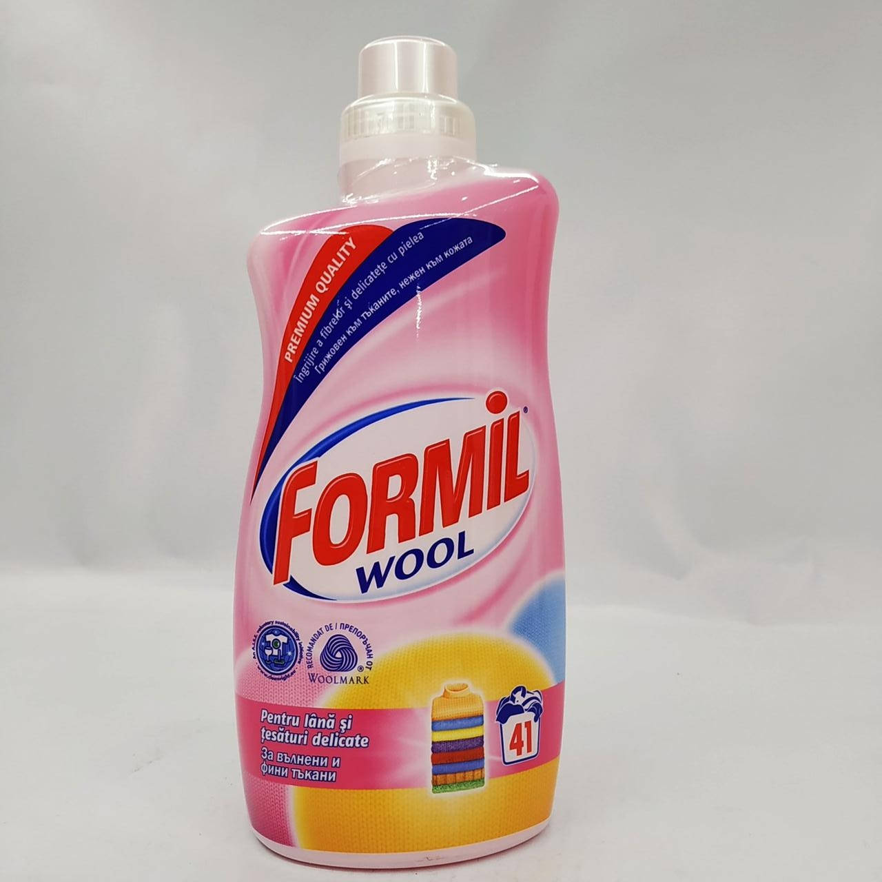 

Гель для стирки шерсти и шелка Formil Wolle 1.5л 40 стирок