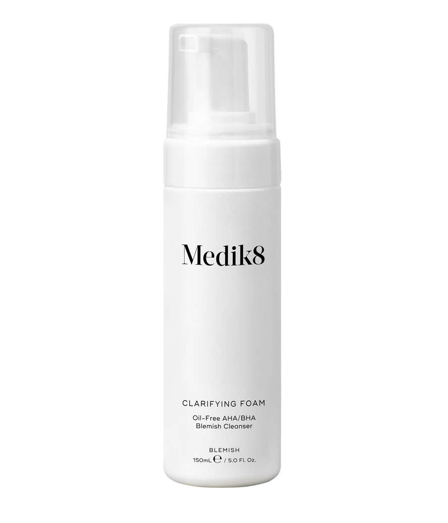 

Очищающая пенка с AHA и BHA для проблемной кожи - Medik8 Clarifying Foam