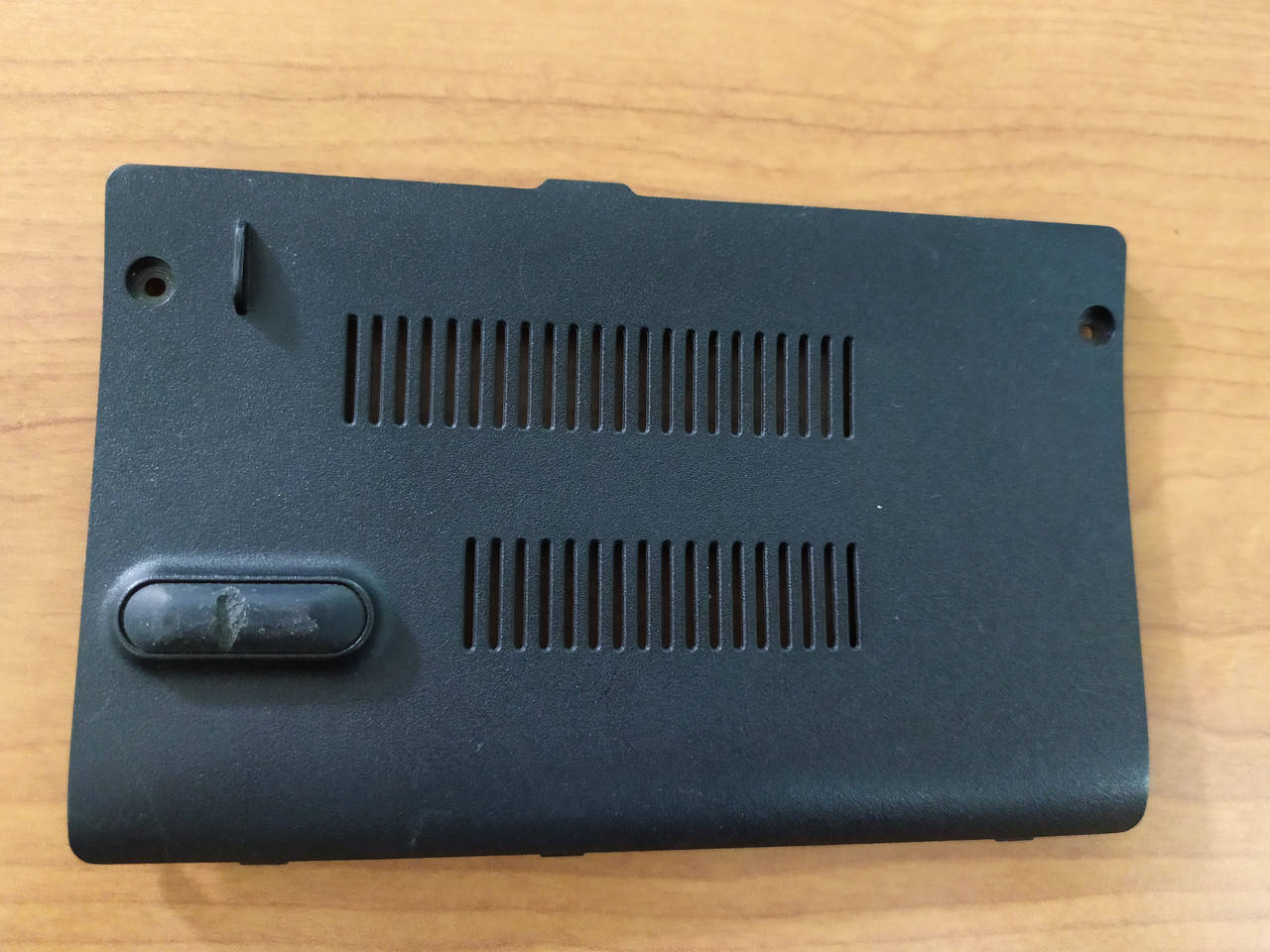 

Сервисная крышка для hdd Asus N61DA