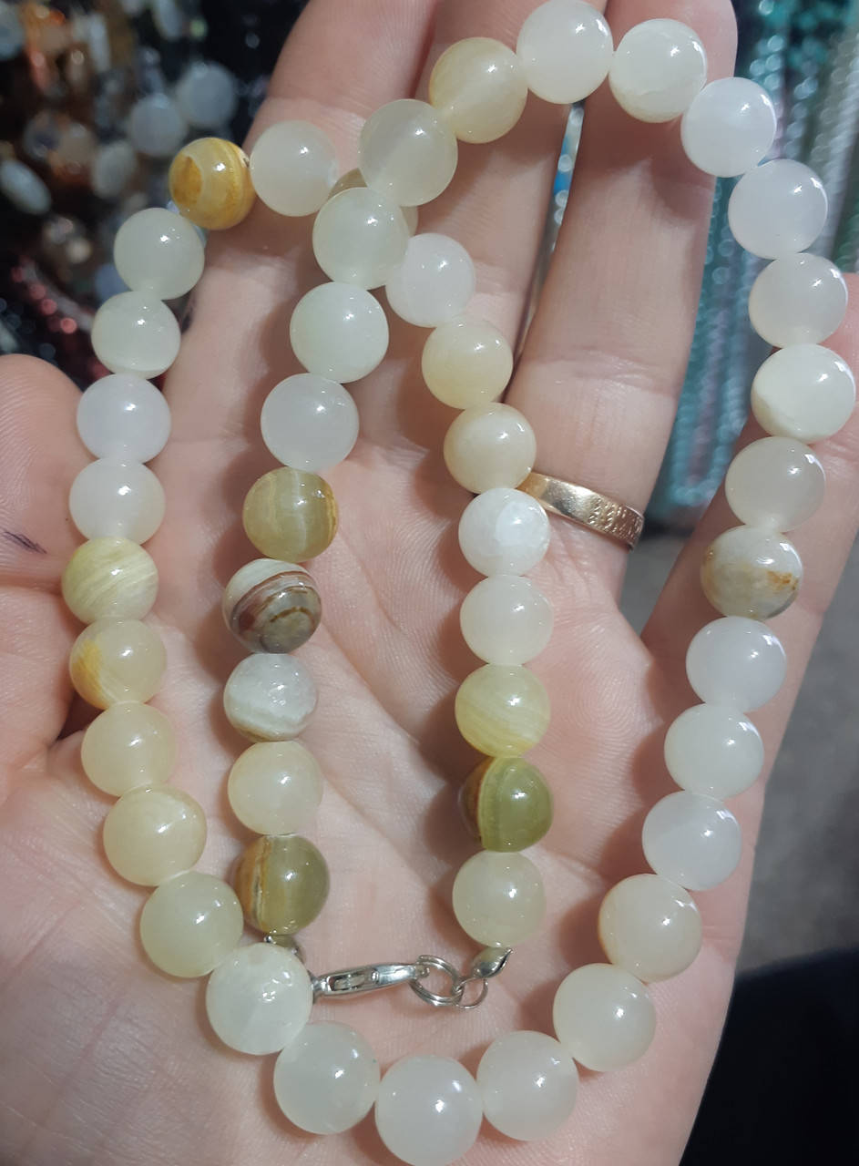 

Бусины Оникс на нитке гладкий шарик d-10мм L-45см(+-)