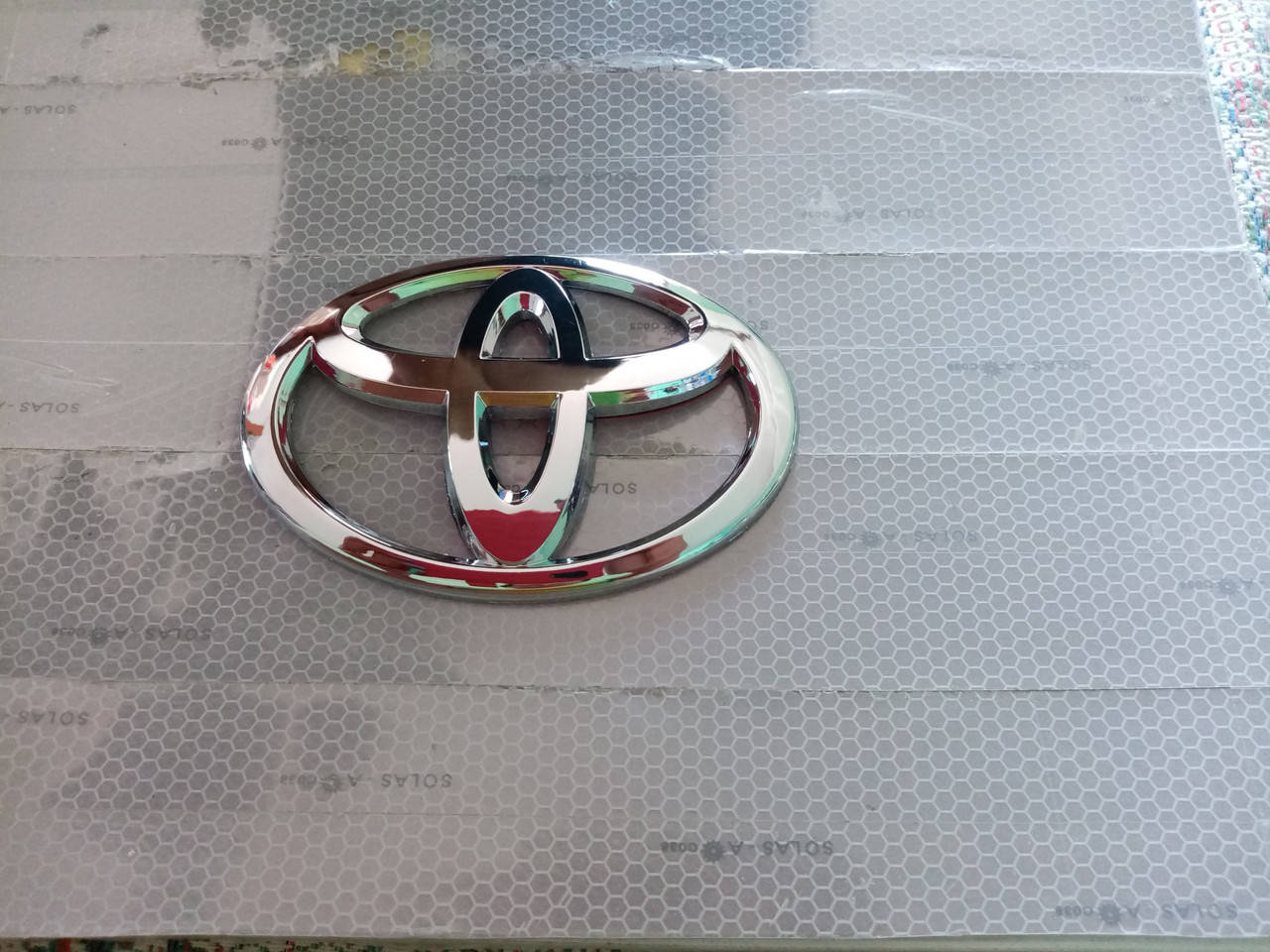 

Эмблема toyota 120х82 мм на скотче
