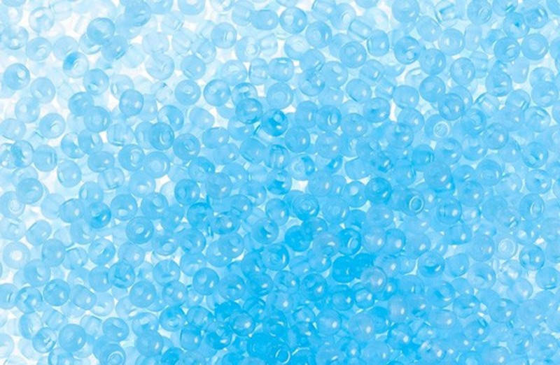 

408-10/0-02234 Бісер Чехія (алебастровий, небесно-блакитний блідий)