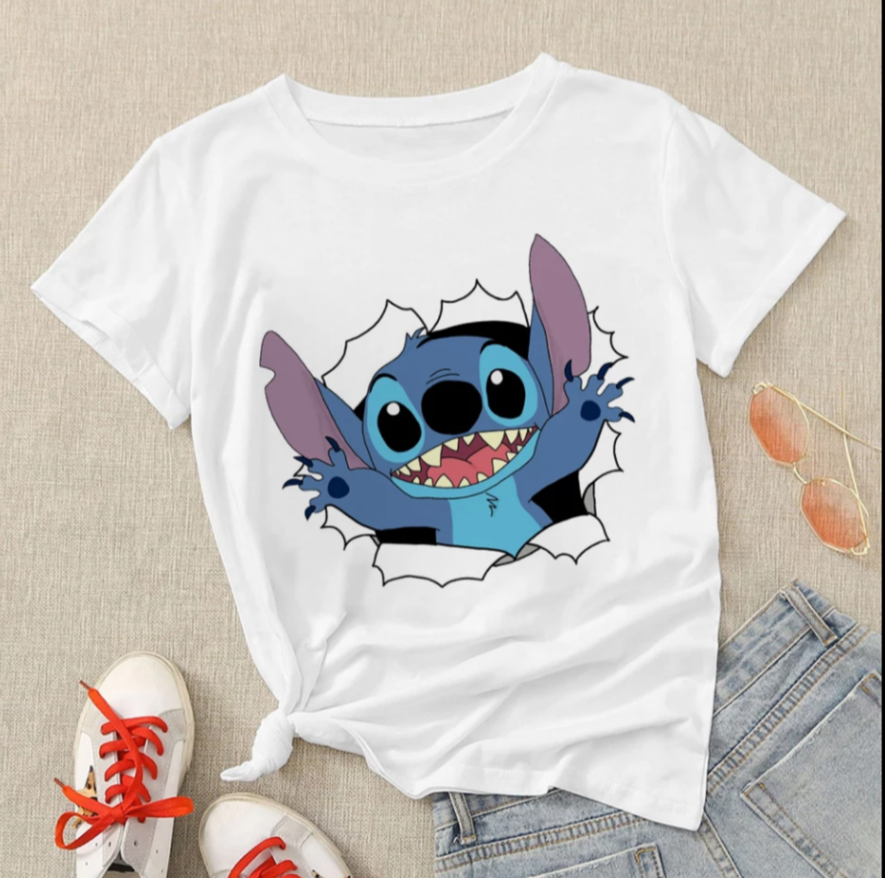 

Белая футболка женская. летняя базовая футболка с принтом,рисунком. Размер 42-44 Лило