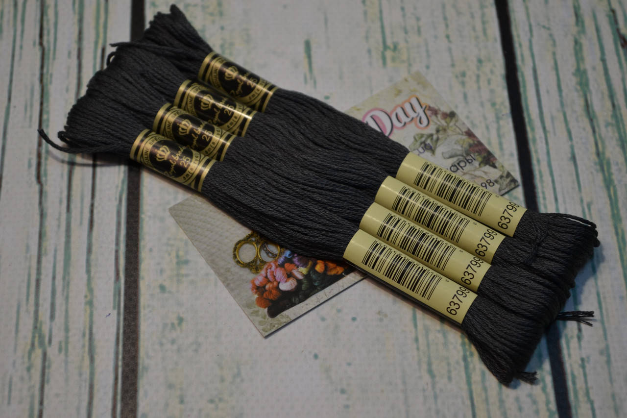

Мулине Royal Broderie, цвет №3799