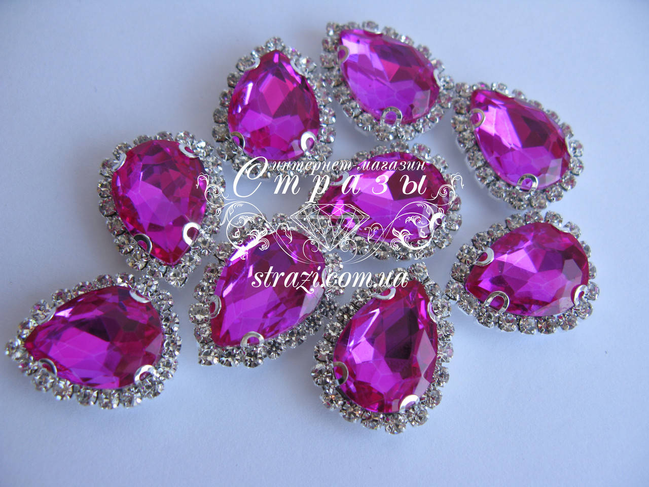 

Капля 14*24 Fuchsia в цапах