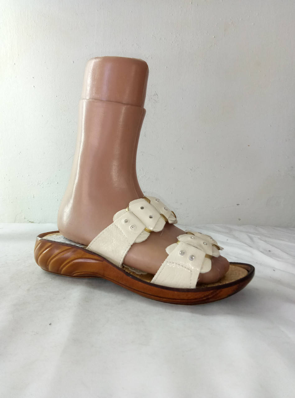 

Шлепанцы женские NARGES, Сирия 39