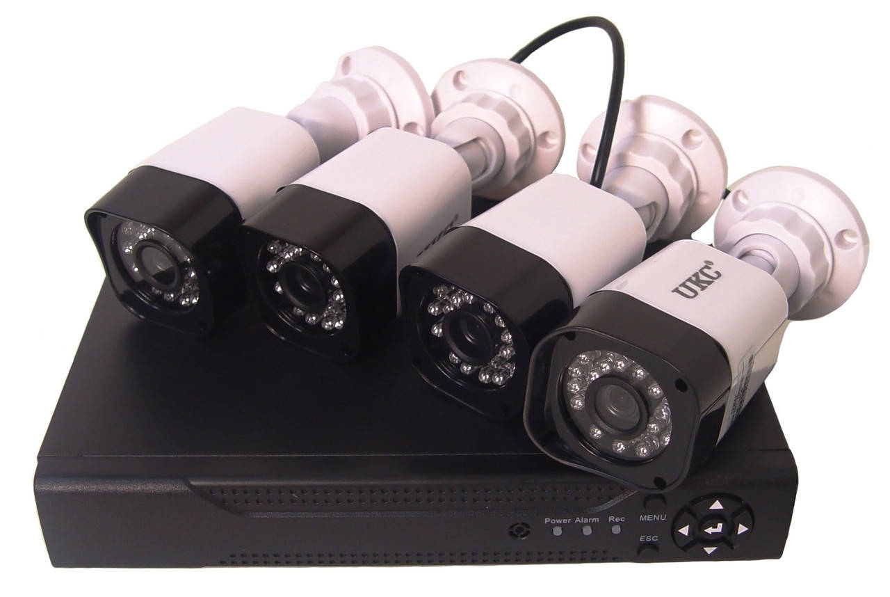 

Комплект DVR регистратор 4-канальный и 4 камеры UKC DVR CAD D001 KIT