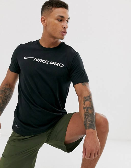 

Мужская Футболка легкая стильная молодежная Найк NIKE черная