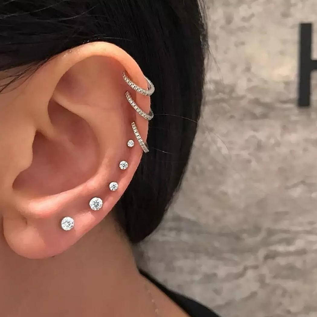 

Серьга для уха с камнем 3