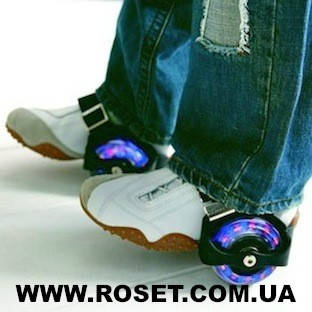 

Ролики на пятку безразмерные Flashing Rollers, Разные цвета