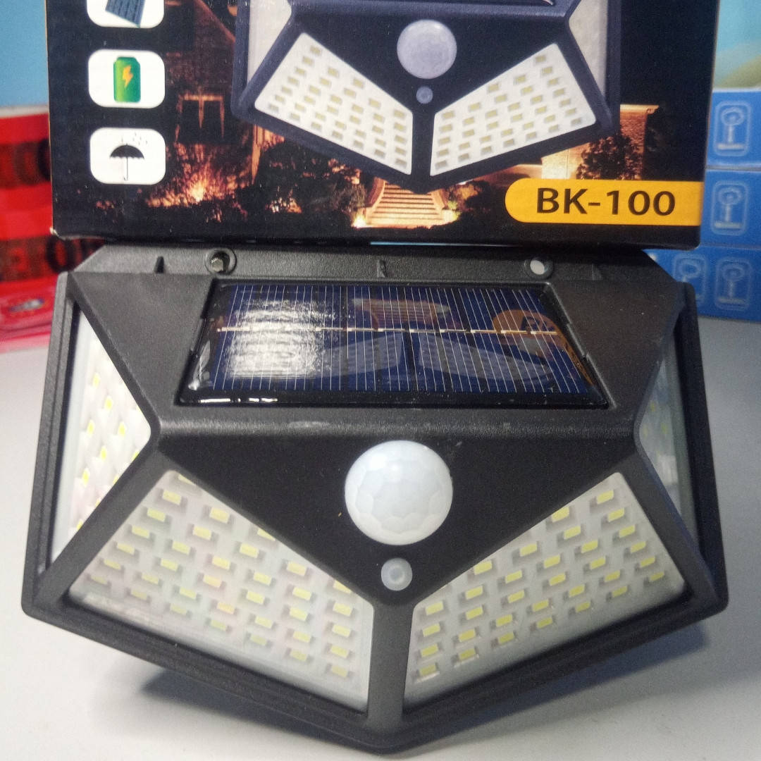 

Светильник с датчиком движения на улицу на солнечной батарее solar 100 LED, 3 режима.