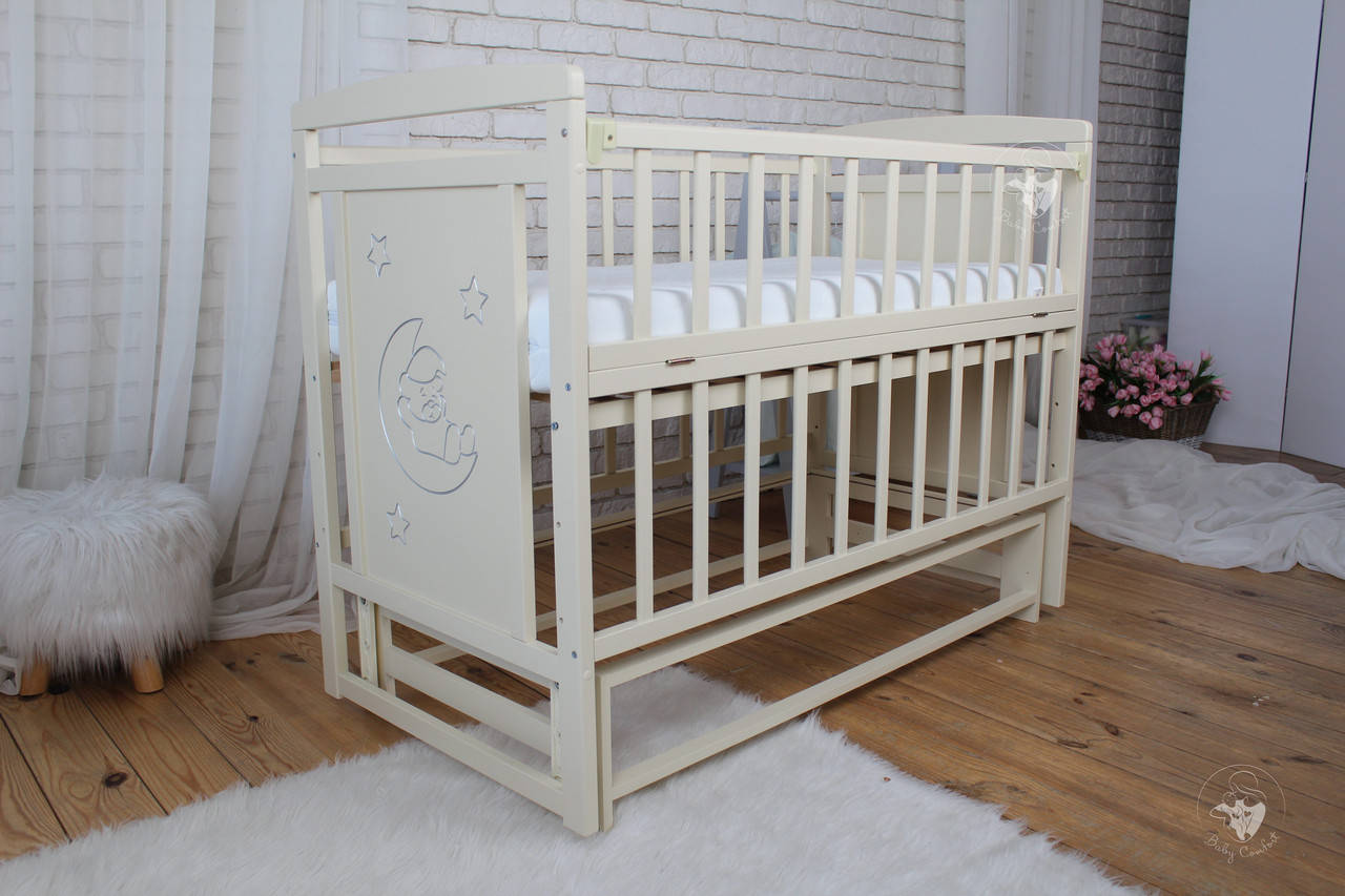

Кровать детская Baby Comfort TEDDY слоновая кость с маятником