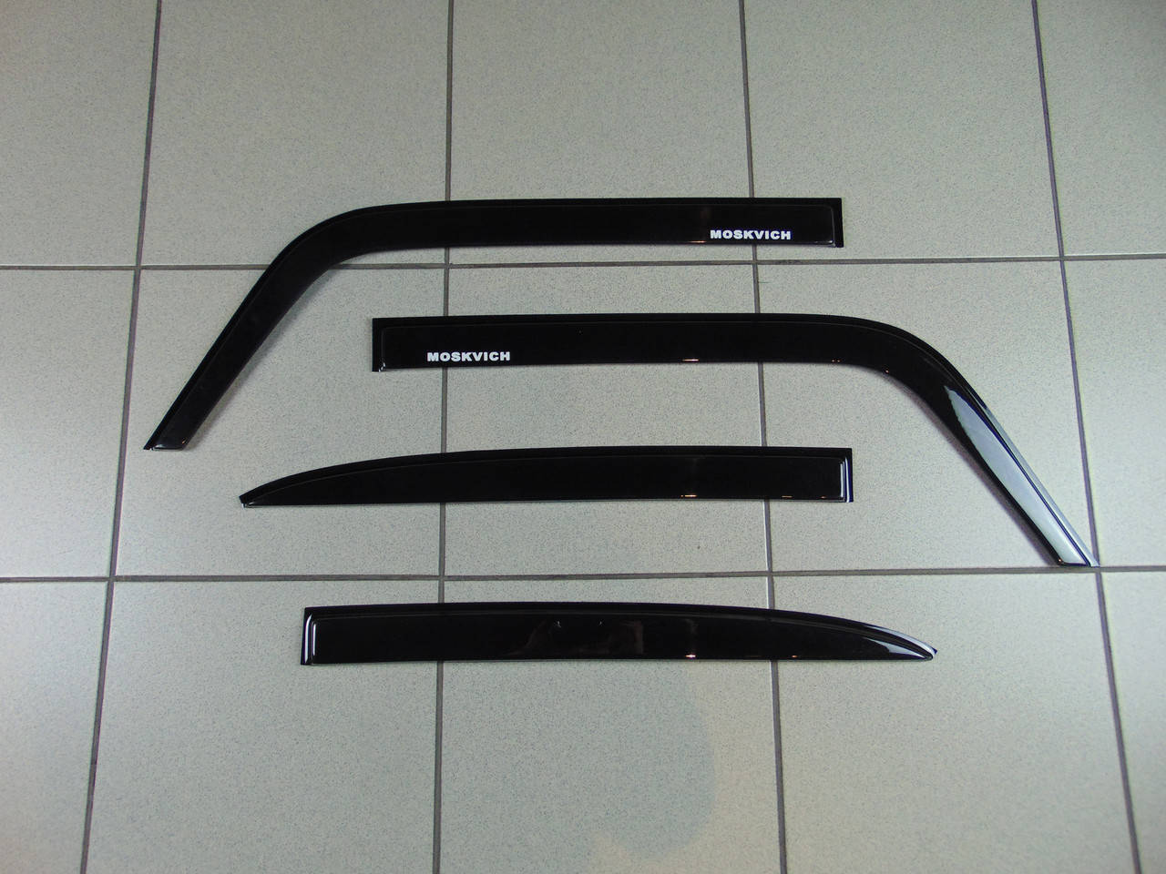 

Дефлекторы окон Москвич М412/2140, ANV комплект ветровиков на скотче