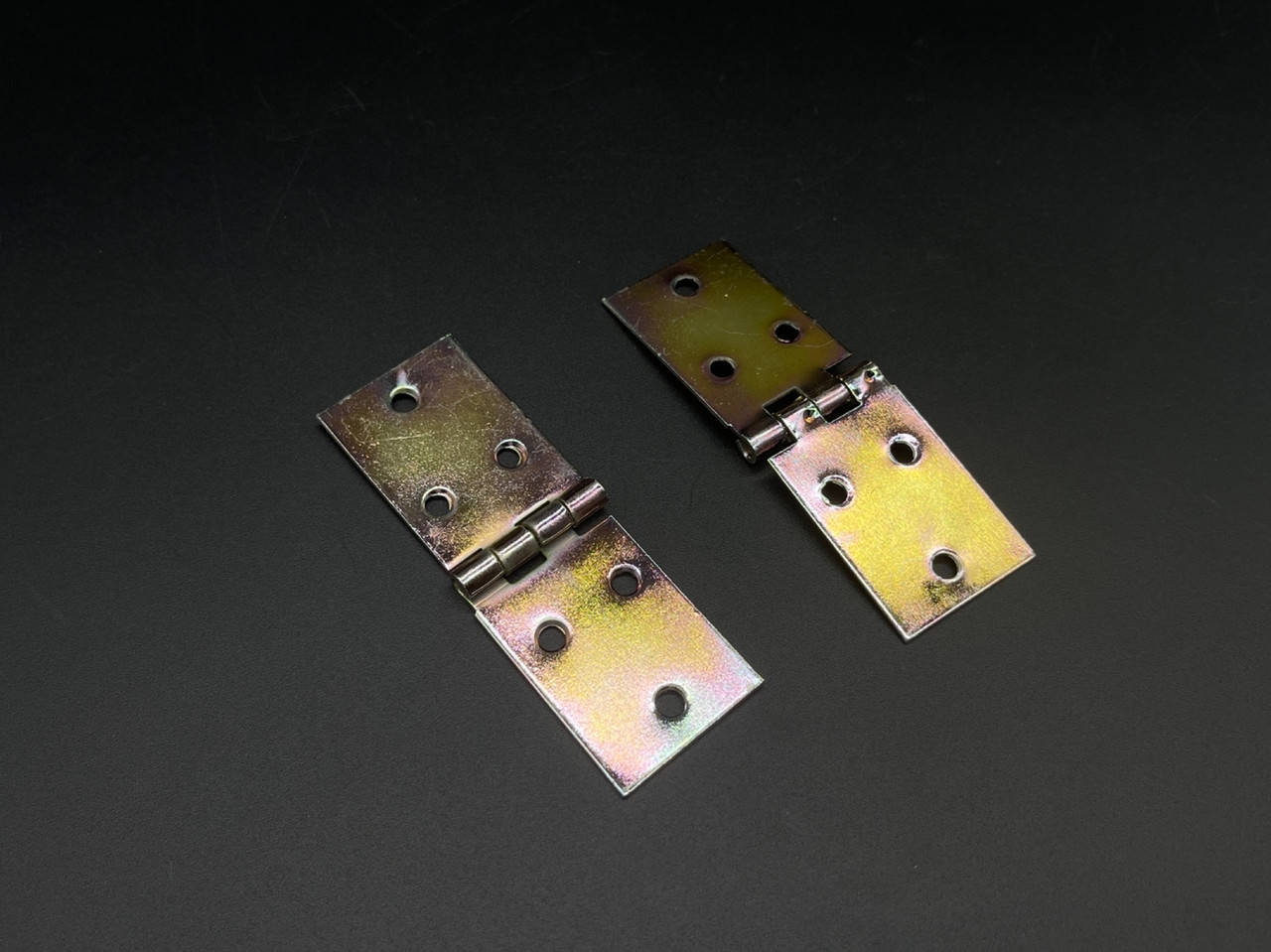 

Петля усиленная. 84х29мм, Серебро