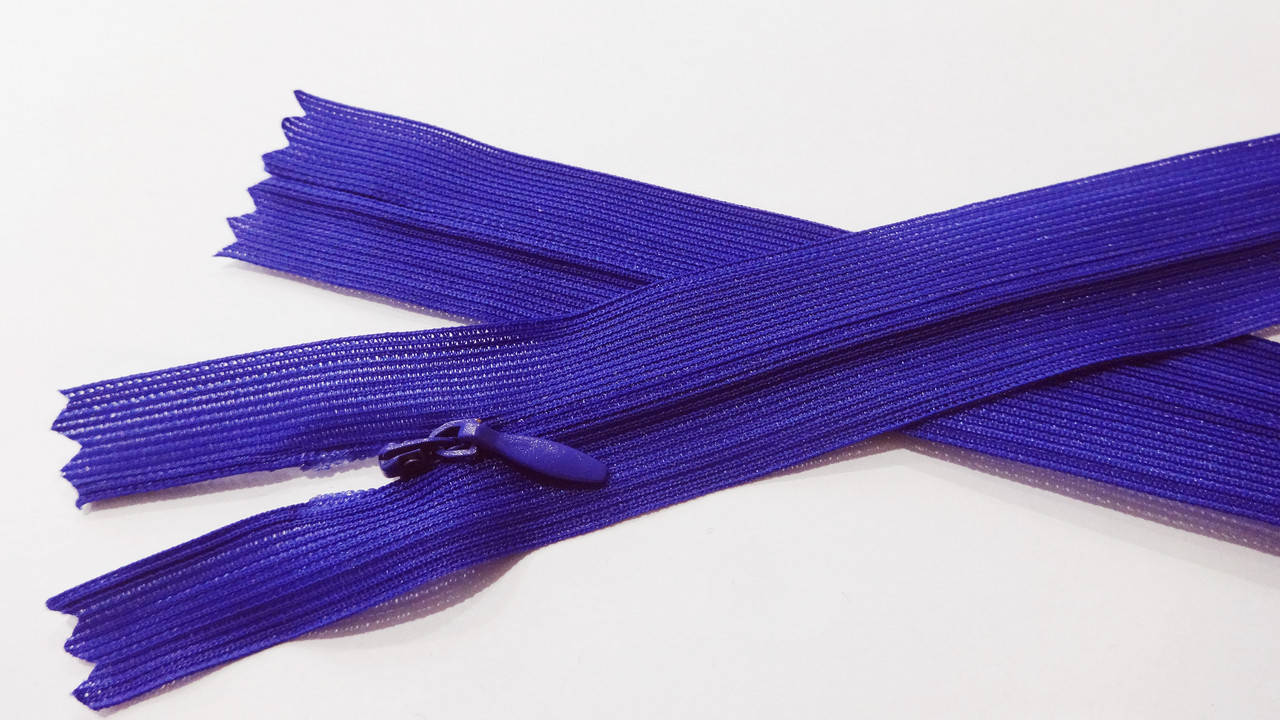 

Молния потайная С-3 50 см (560)