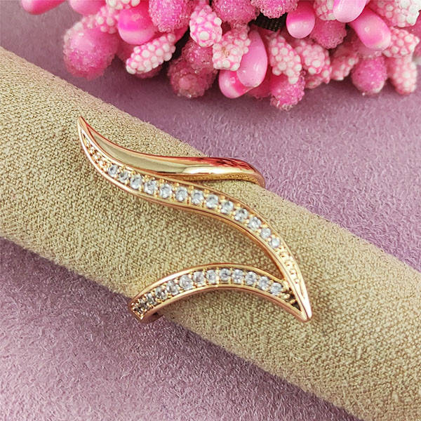 

Кольцо Xuping Лия медицинское золото позолота 18К