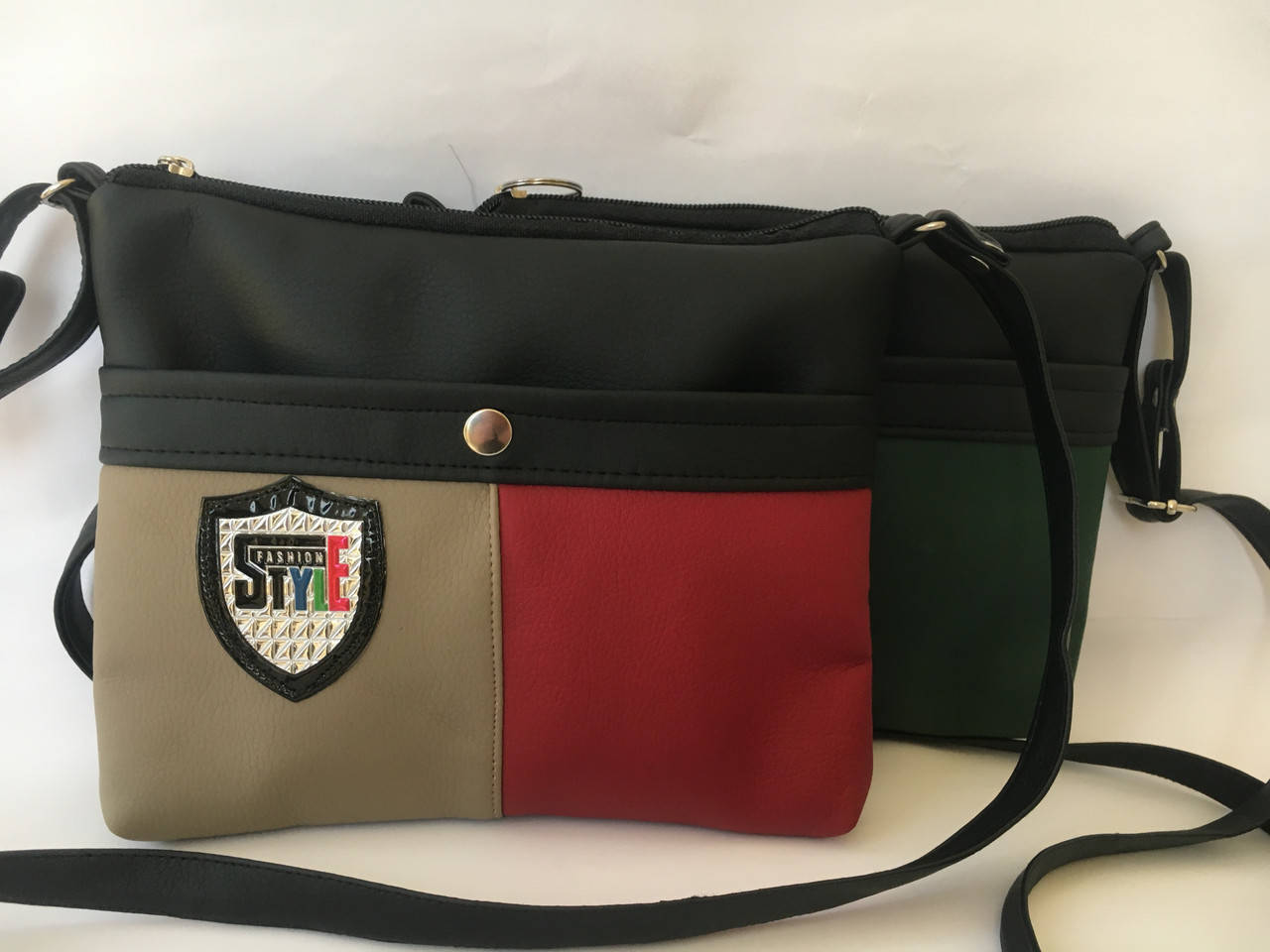 

Сумочка молодёжная через плечо