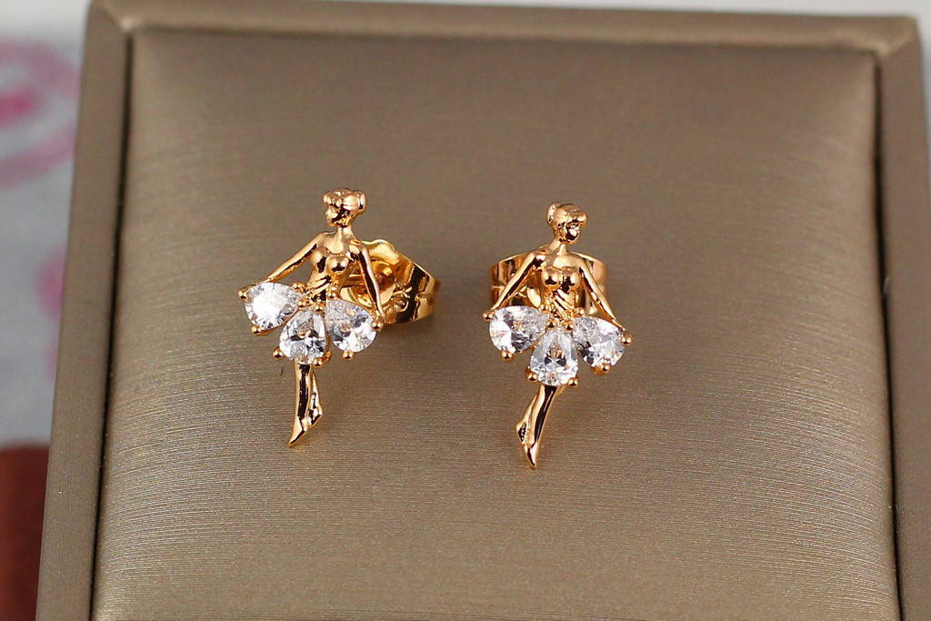 

Серьги гвоздики Xuping Jewelry балерина 1.7 см золотистые