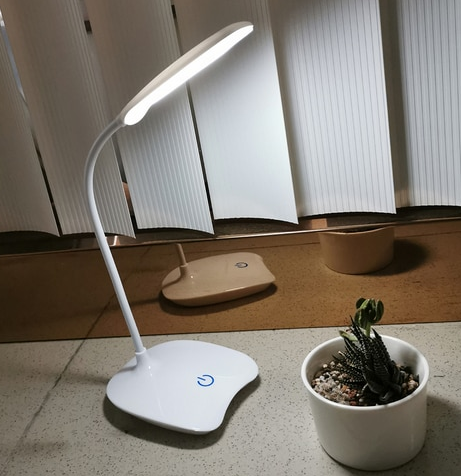 

Настольная лампа для офиса учебы LED, Белый